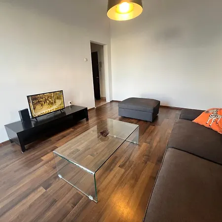 Lazy's Haven - Near Coltea Hospital Old Town Apartment Bucharest